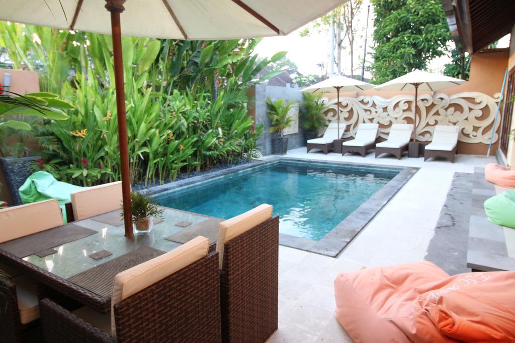 Exquisito Villa Denpasar Exterior foto